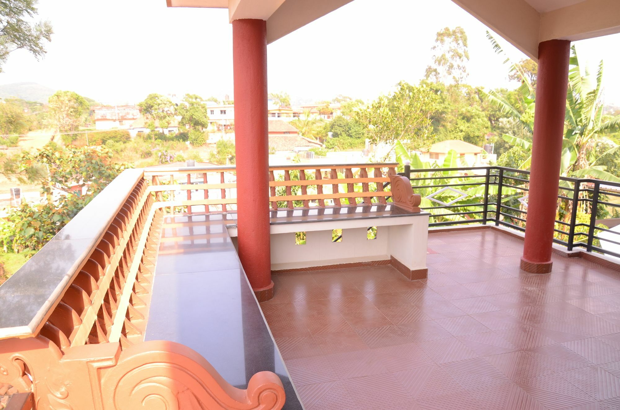 Coorg Girinivas Deluxe Homestay-Wi-Fi Madikeri Exterior photo