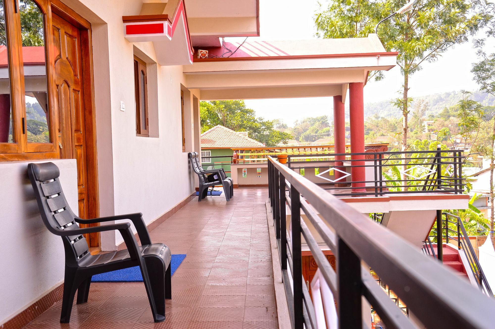Coorg Girinivas Deluxe Homestay-Wi-Fi Madikeri Exterior photo